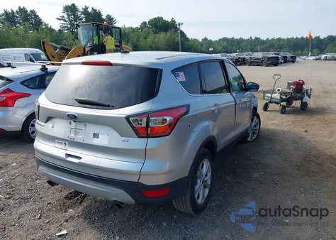 2017 Ford Escape Se z USA, uszkodzony, nr VIN 1FMCU9GD5HUA97825
